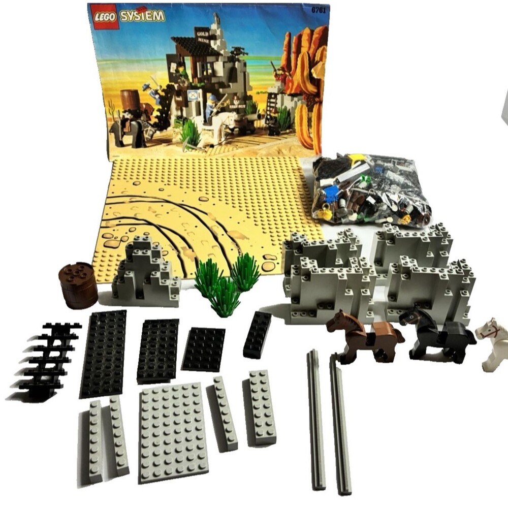 LEGO 6761 Bandit's Secret Hideout Wild West Cowboys 100% Complete 1996 w Manual